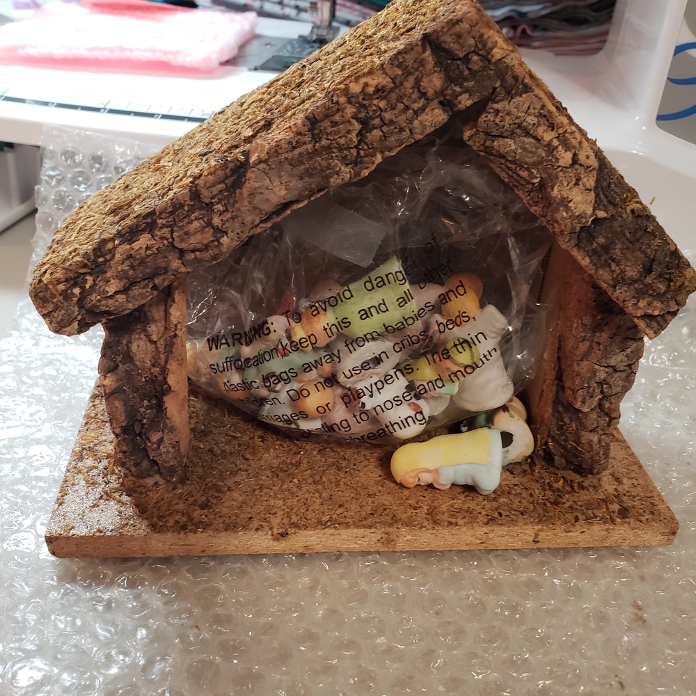 Rustic Bark Decorative Nativity Stable with Small Figurines